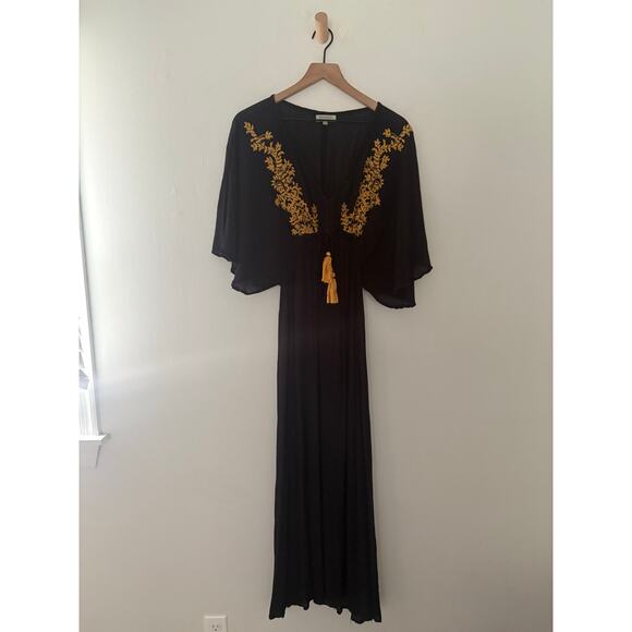World Market Black Gold Embroidered Kaftan Maxi Dress S/M Tassel Boho Festival - Picture 1 of 9